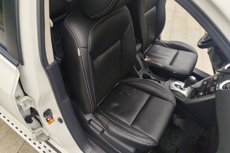 Used Renault Koleos 2014 2.0L Two-Wheel Drive Fashion Edition Right Front Seat