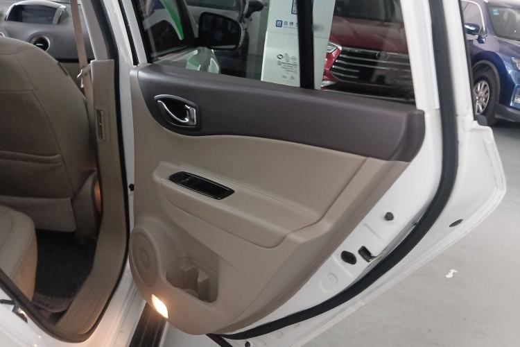 Used Renault Koleos 2014 2.5L 4x4 Comfort Edition Right Rear Door Interior