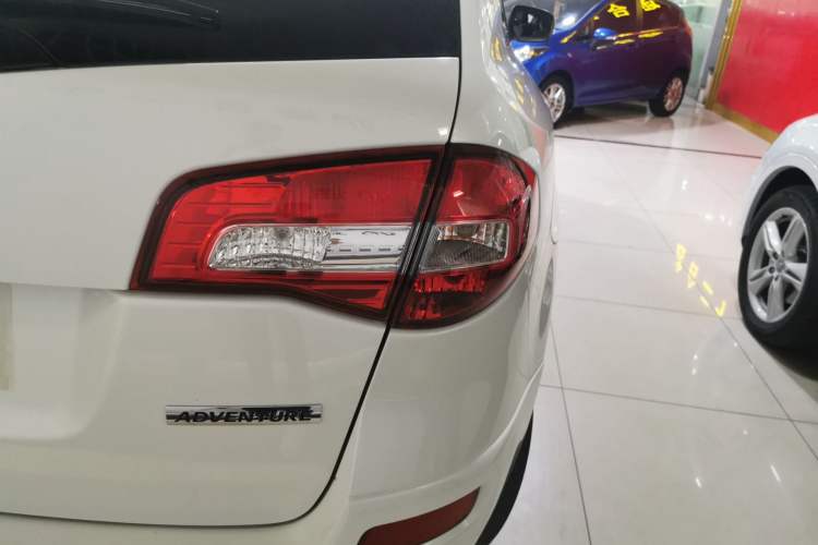Used Renault Koleos 2014 2.0L Two-Wheel Drive Comfort Edition Right Rear Taillight
