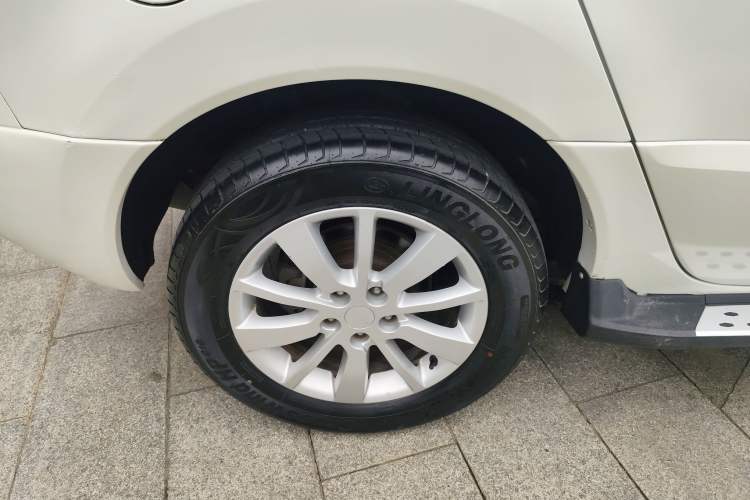 Used Renault Koleos 2014 2.0L Two-Wheel Drive Fashion Edition Right Rear Wheel Hub
