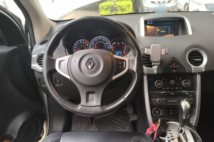Used Renault Koleos 2014 Revised Version 2.5L Two-Wheel Drive Urban Edition Steering Wheel