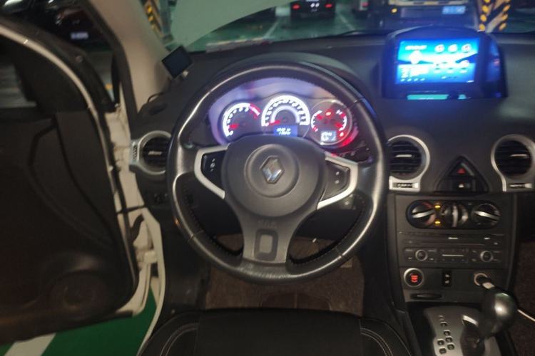 Used Renault Koleos 2014 2.0L Two-Wheel Drive Fashion Edition Steering Wheel