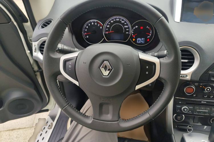 Used Renault Koleos 2014 2.0L Two-Wheel Drive Fashion Edition Steering Wheel