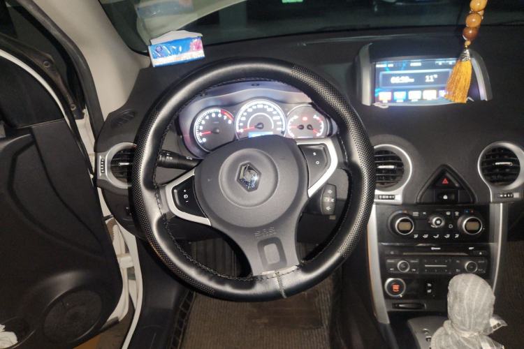 Used Renault Koleos 2014 Revised Version 2.0L Two-Wheel Drive Fashion Edition Steering Wheel