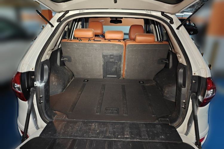 Used Renault Koleos 2014 Revised Version 2.0L Two-Wheel Drive Fashion Edition Trunk