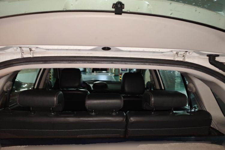 Used Renault Koleos 2014 2.0L Two-Wheel Drive Smart Edition Trunk
