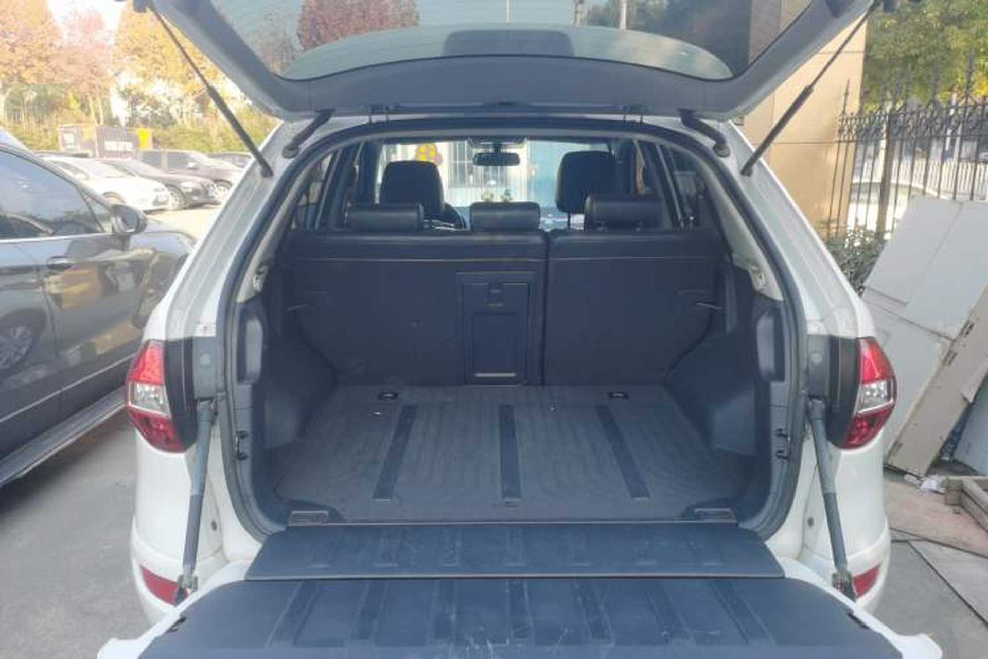 Used Renault Koleos 2014 Revised Version 2.0L Two-Wheel Drive Fashion Edition Trunk