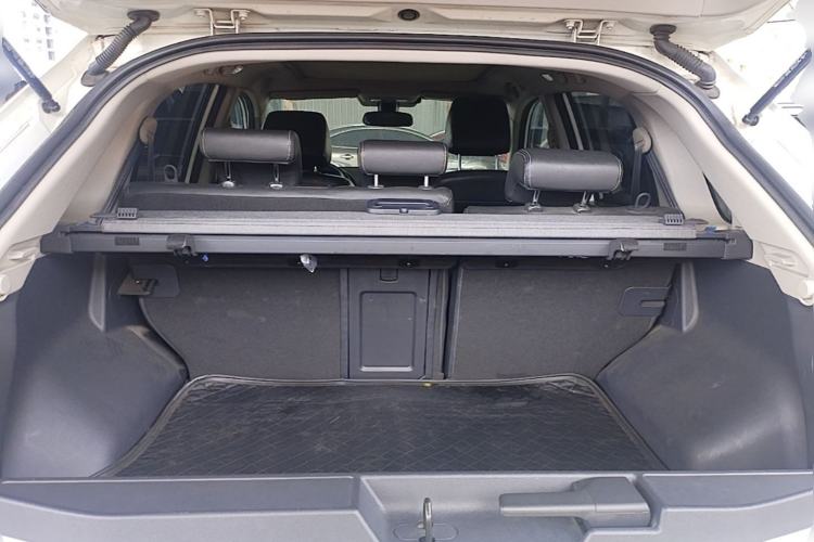Used Renault Koleos 2014 2.0L Two-Wheel Drive Comfort Edition Trunk