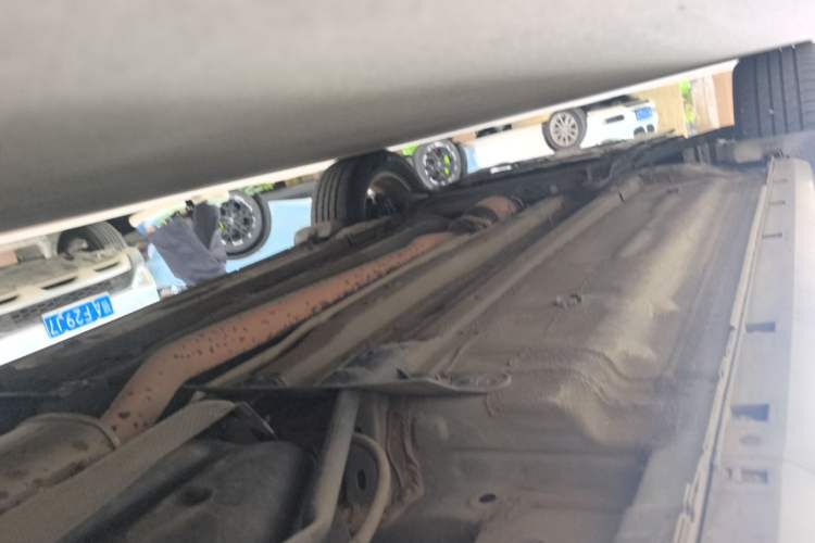 Used Renault Koleos 2014 Revised Version 2.0L Two-Wheel Drive Fashion Edition Chassis Rear Left