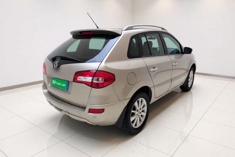 Used Renault Koleos 2014 Revised Version 2.0L Two-Wheel Drive Fashion Edition Rear Right 45 Deg