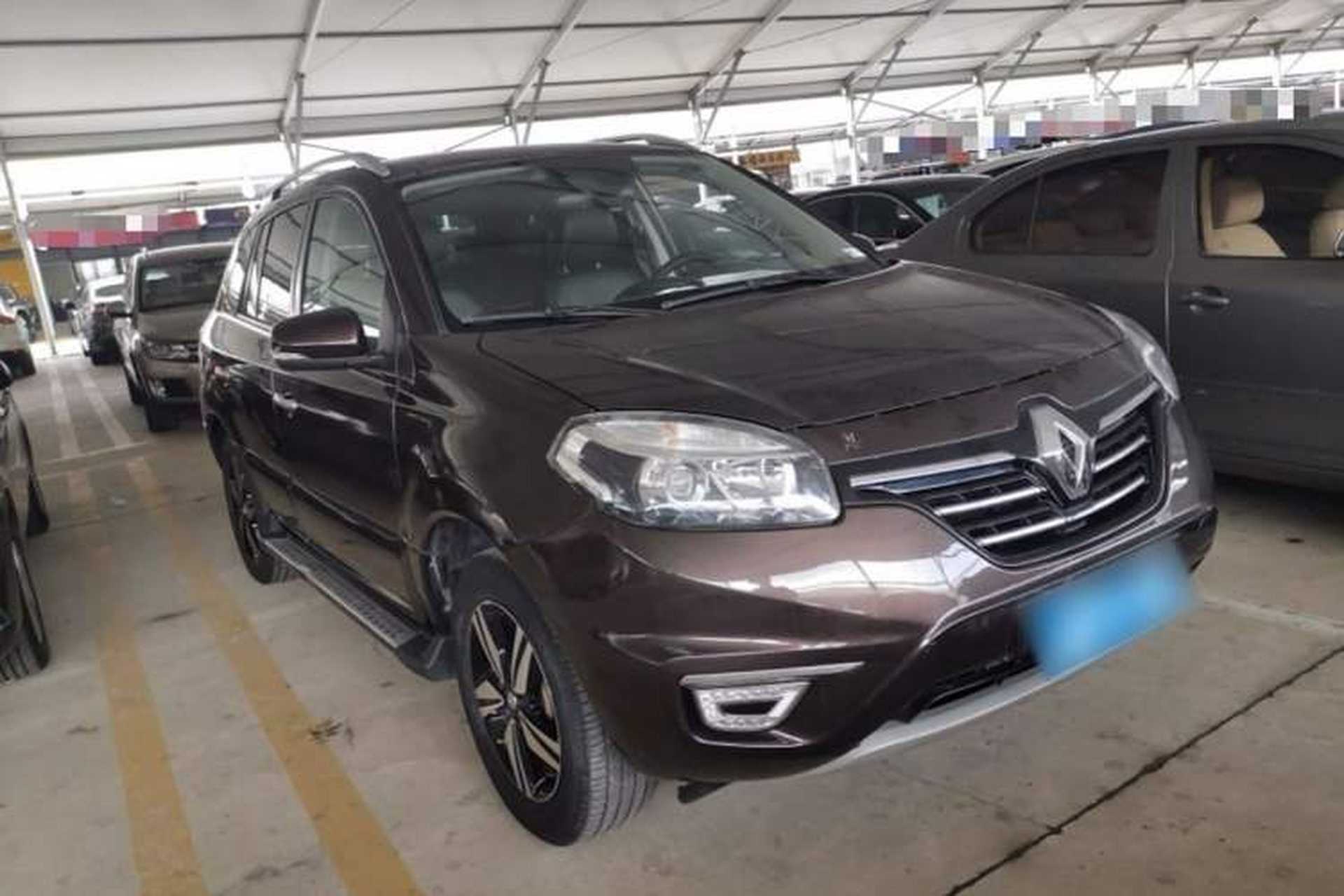 Used Renault Koleos 2015 2.5L Two-Wheel Drive Comfort Edition Exterior 2