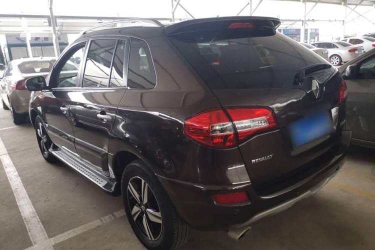 Used Renault Koleos 2015 2.5L Two-Wheel Drive Comfort Edition Exterior 3