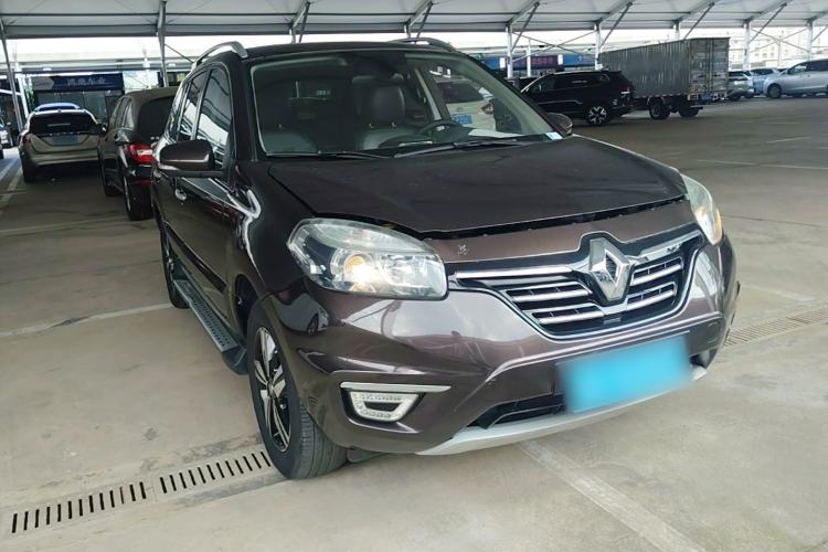Used Renault Koleos 2015 2.5L Two-Wheel Drive Comfort Edition Front Right 45 Deg