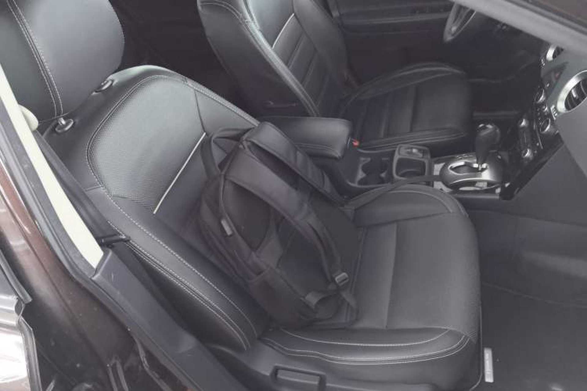 Used Renault Koleos 2015 2.5L Two-Wheel Drive Comfort Edition Right Front Seat