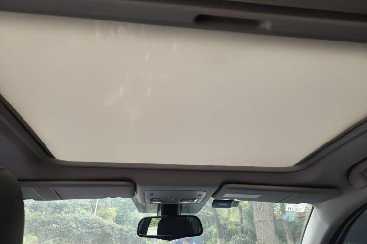 Used Renault Koleos 2015 2.5L 4x4 Comfort Edition Headliner