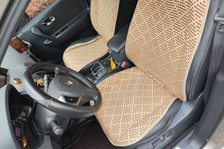 Used Renault Koleos 2015 2.5L Two-Wheel Drive Comfort Edition Left Front Seat