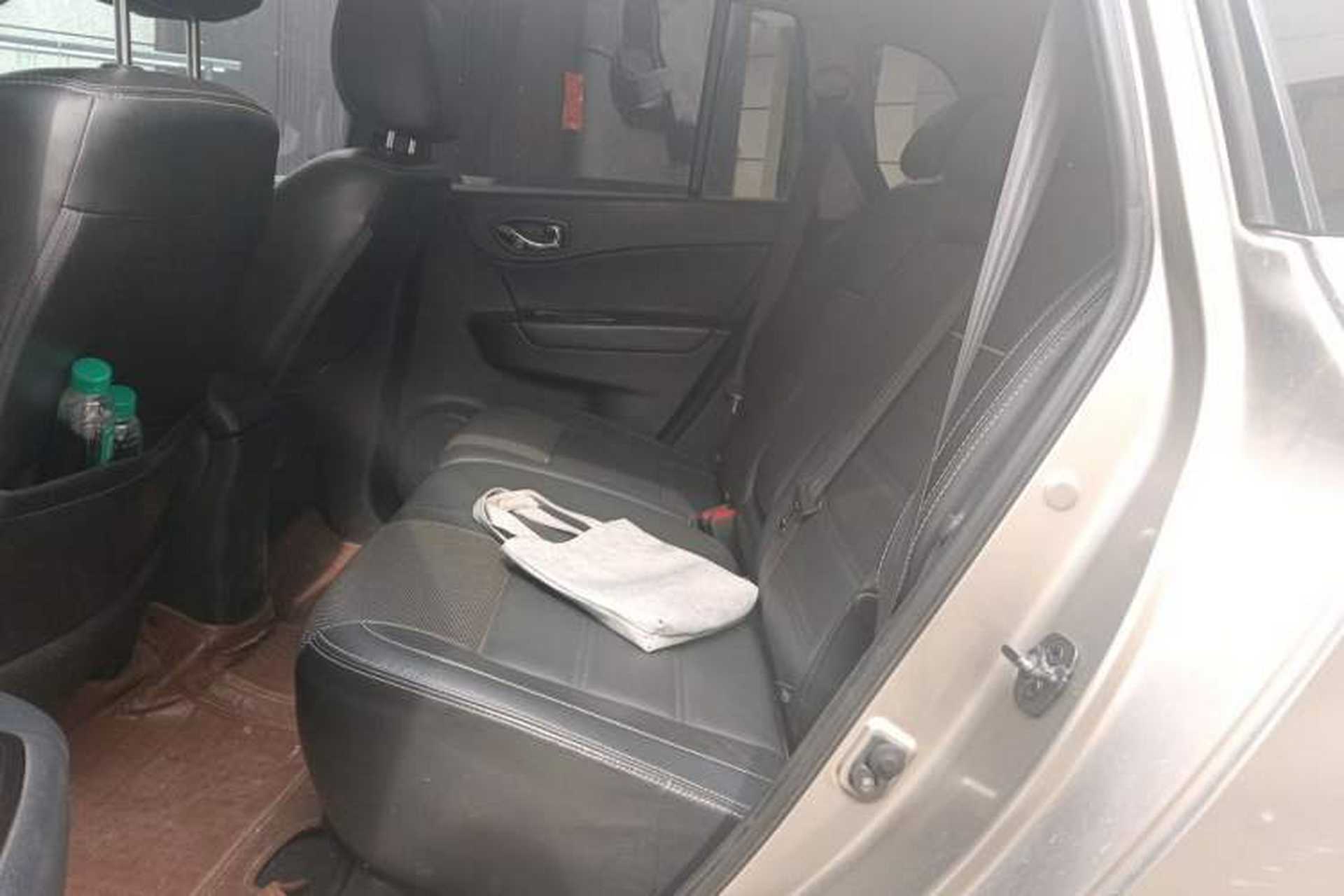 Used Renault Koleos 2015 2.0L Two-Wheel Drive Comfort Edition Left Rear Seat