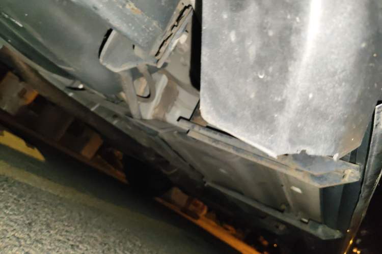 Used Renault Koleos 2015 2.0L Two-Wheel Drive Fashion Edition Chassis Rear Right