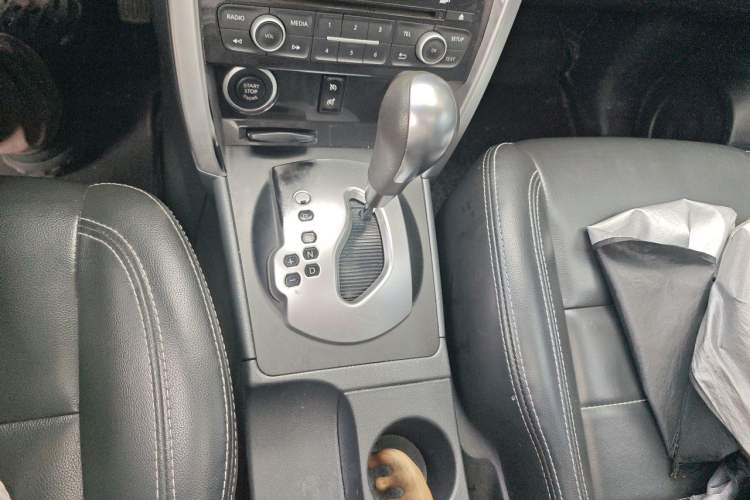 Used Renault Koleos 2015 2.0L Two-Wheel Drive Fashion Edition Gear Lever