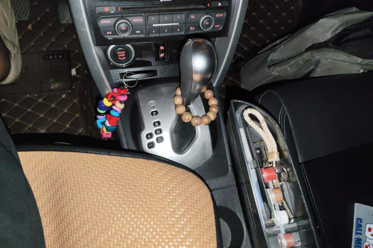 Used Renault Koleos 2015 2.0L Two-Wheel Drive Fashion Edition Gear Lever