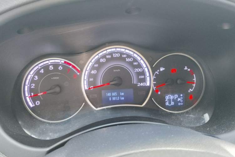 Used Renault Koleos 2015 2.5L Two-Wheel Drive Comfort Edition Instrument Cluster