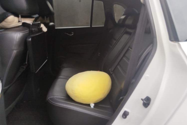 Used Renault Koleos 2015 2.0L Two-Wheel Drive Comfort Edition Left Rear Seat