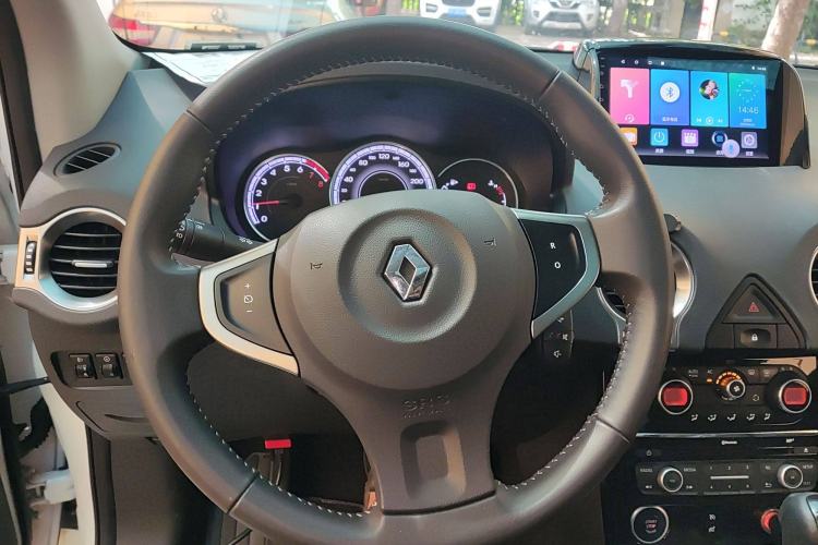 Used Renault Koleos 2015 2.5L Two-Wheel Drive Comfort Edition Steering Wheel