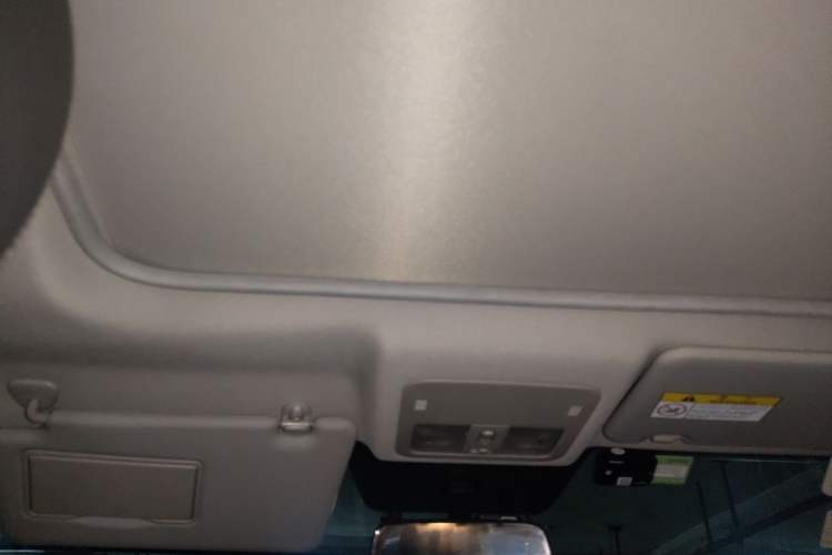 Used Renault Koleos 2015 2.0L Two-Wheel Drive Fashion Edition Headliner