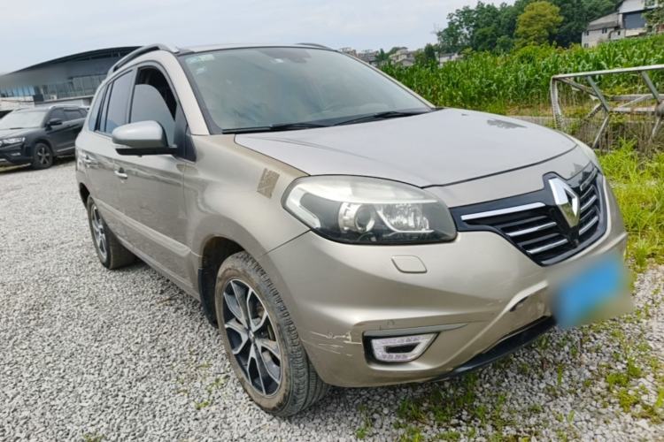 Used Renault Koleos 2016 2.5L Two-Wheel Drive Comfort & Sport Edition Front Right 45 Deg