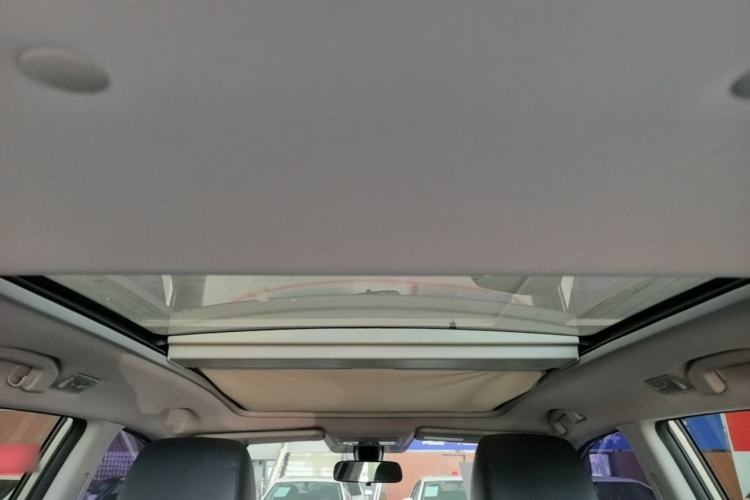 Used Renault Koleos 2016 2.0L Two-Wheel-Drive Comfort Edition with BOSE System Headliner