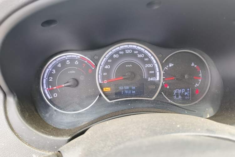 Used Renault Koleos 2016 2.5L Two-Wheel Drive Comfort & Sport Edition Instrument Cluster