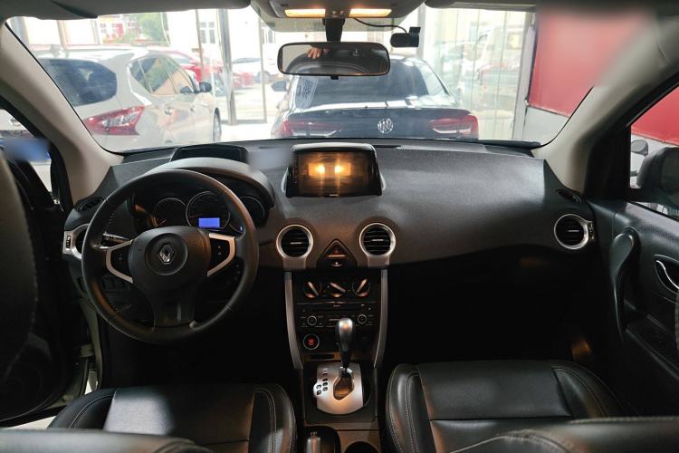 Used Renault Koleos 2016 2.0L Two-Wheel Drive Fashion Edition Interior 2