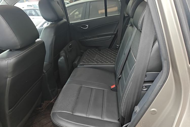 Used Renault Koleos 2016 Revised Version 2.0L Two-Wheel Drive Comfort Edition Left Rear Seat