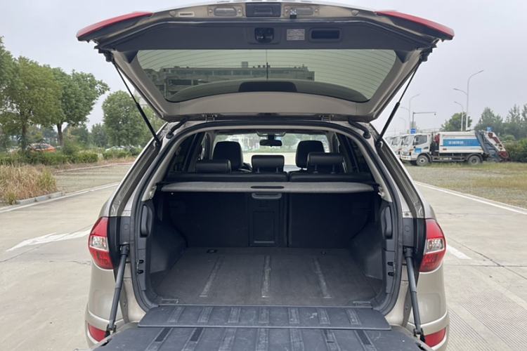 Used Renault Koleos 2016 2.0L Two-Wheel Drive Comfort Edition Trunk