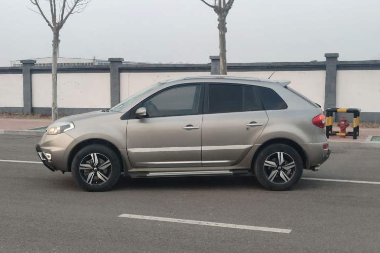 Used Renault Koleos 2016 Revised Version 2.0L Two-Wheel Drive Comfort Edition Exterior 2