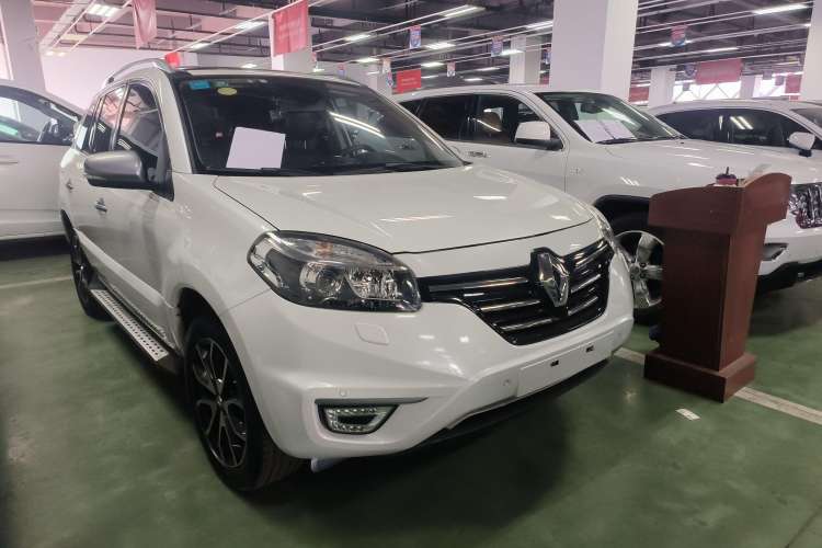 Used Renault Koleos 2016 2.5L Two-Wheel Drive Comfort & Sport Edition Exterior 2