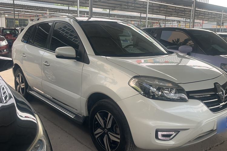 Used Renault Koleos 2016 2.0L Two-Wheel-Drive Comfort Edition with BOSE System Exterior 2