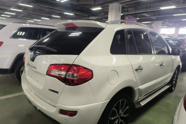 Used Renault Koleos 2016 2.5L Two-Wheel Drive Comfort & Sport Edition Exterior 3