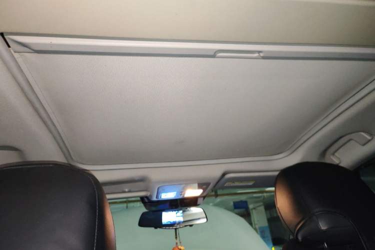 Used Renault Koleos 2016 2.0L Two-Wheel Drive Fashion Edition Headliner