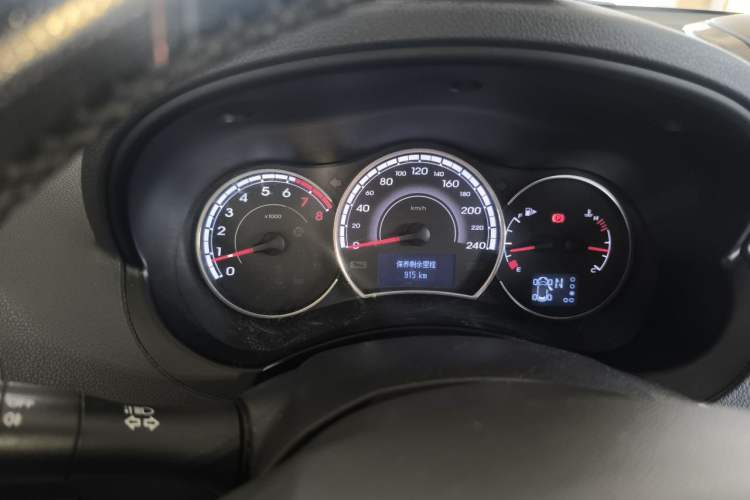 Used Renault Koleos 2016 2.0L Two-Wheel-Drive Comfort Edition with BOSE System Instrument Cluster