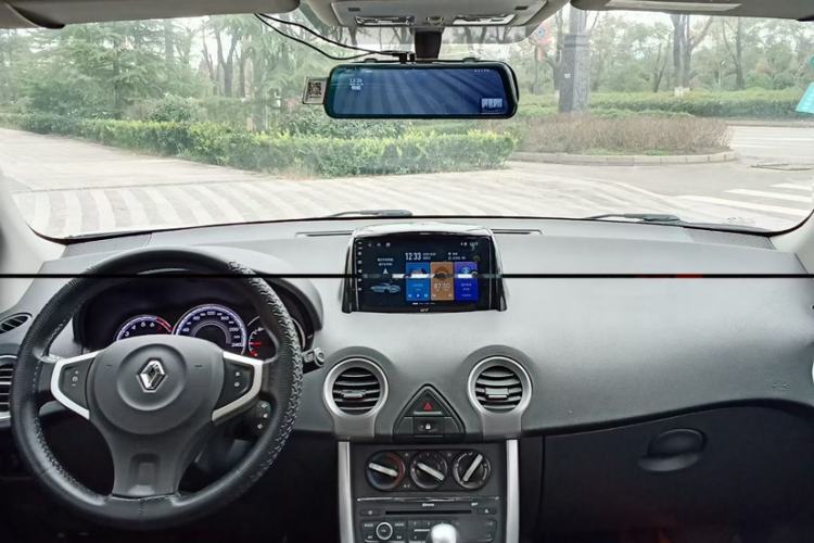 Used Renault Koleos 2016 2.0L Two-Wheel Drive Fashion Edition Interior 1
