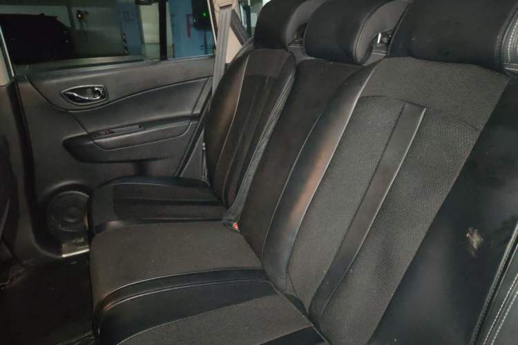 Used Renault Koleos 2016 2.0L Two-Wheel Drive Fashion Edition Left Rear Seat