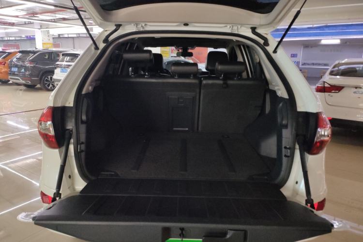 Used Renault Koleos 2016 2.5L Two-Wheel Drive Comfort & Sport Edition Trunk