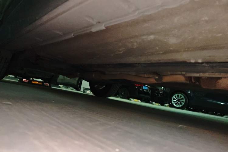 Used Renault Koleos 2017 2.0L Two-Wheel-Drive Leading Edition Chassis Front Right