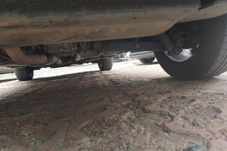Used Renault Koleos 2017 2.5L Four-Wheel Drive Ultimate Edition Chassis Rear