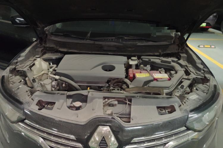 Used Renault Koleos 2017 2.0L Two-Wheel-Drive Leading Edition Engine Bay