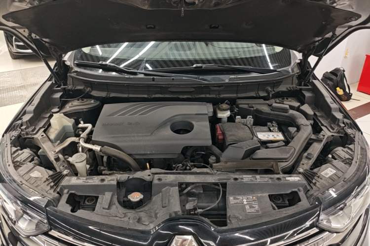 Used Renault Koleos 2017 2.0L Two-Wheel Drive Luxury Edition Engine Bay