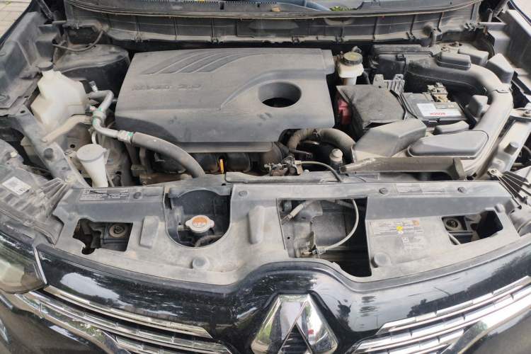 Used Renault Koleos 2017 2.0L Two-Wheel Drive Luxury Edition Engine Bay