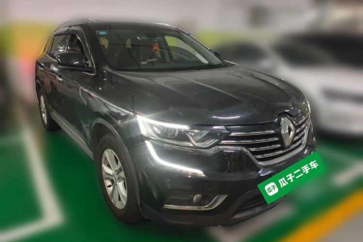Used Renault Koleos 2017 2.0L Two-Wheel Drive Luxury Edition Front Right 45 Deg