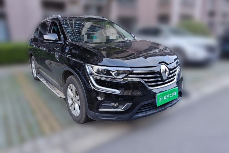 Used Renault Koleos 2017 2.0L Two-Wheel Drive Luxury Edition Front Right 45 Deg